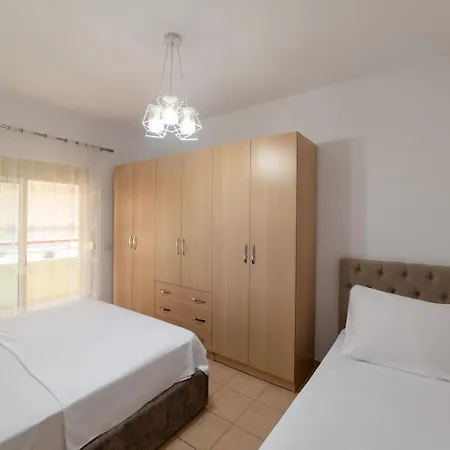 Apartment Rahat *
