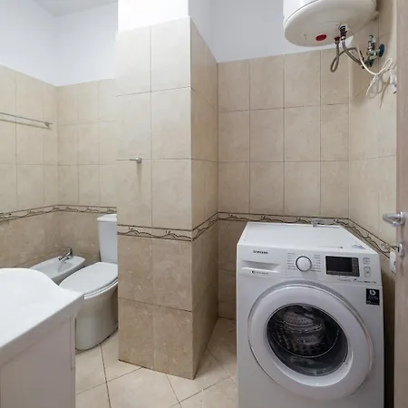 Rahat Apartment *